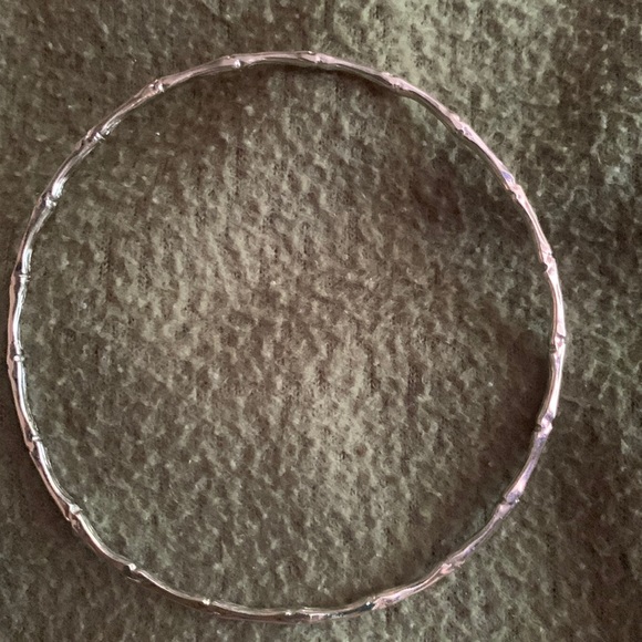Jewelry - Beautiful Silver bamboo look bracelet.